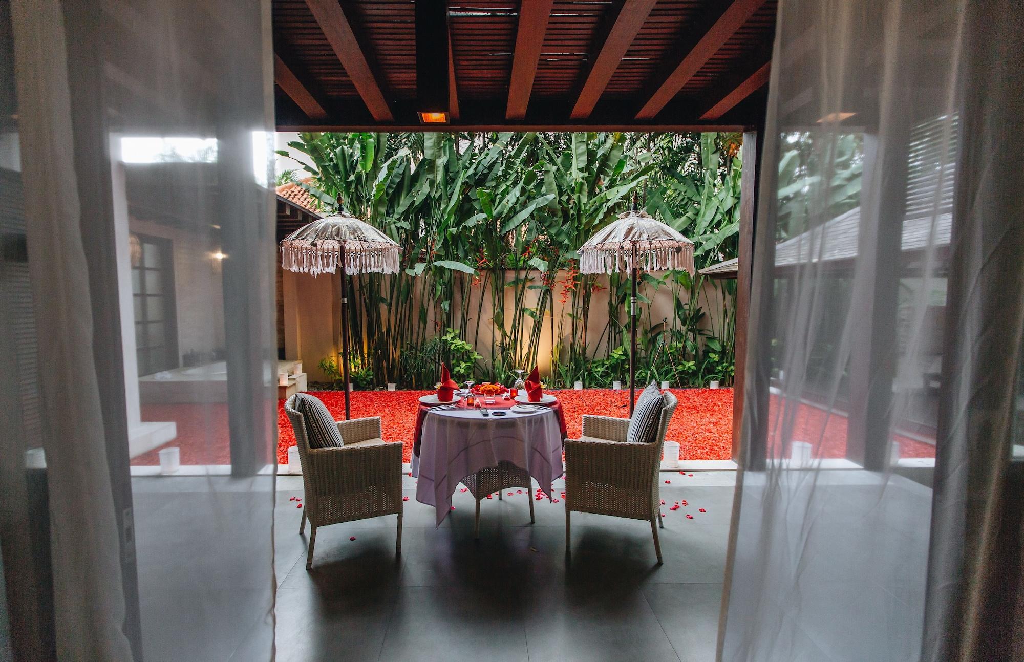 Alaya Dedaun Kuta Villa Legian Exterior foto