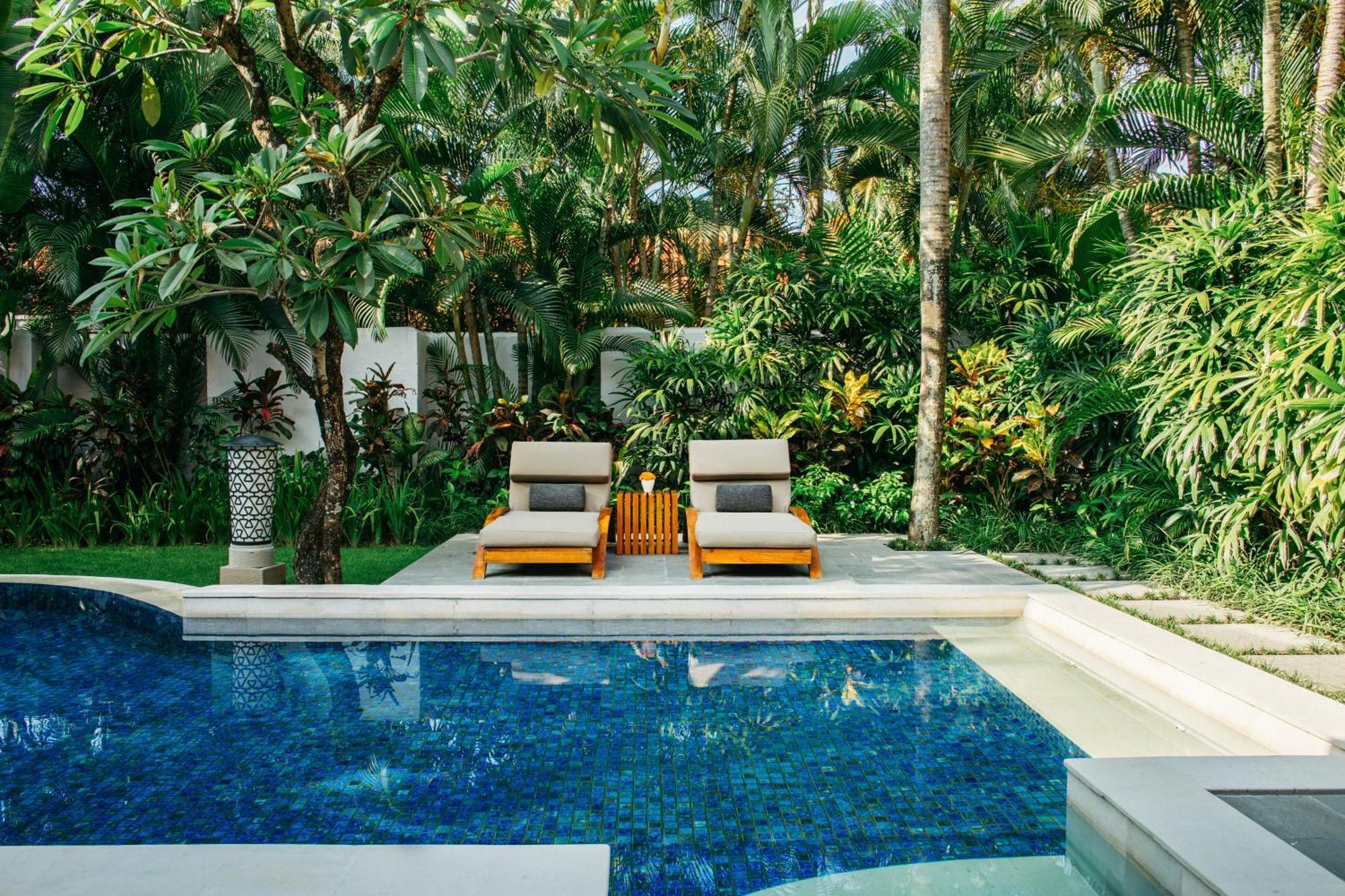 Alaya Dedaun Kuta Villa Legian Exterior foto