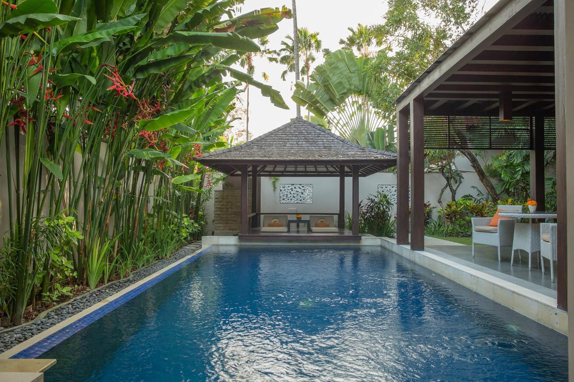 Alaya Dedaun Kuta Villa Legian Exterior foto